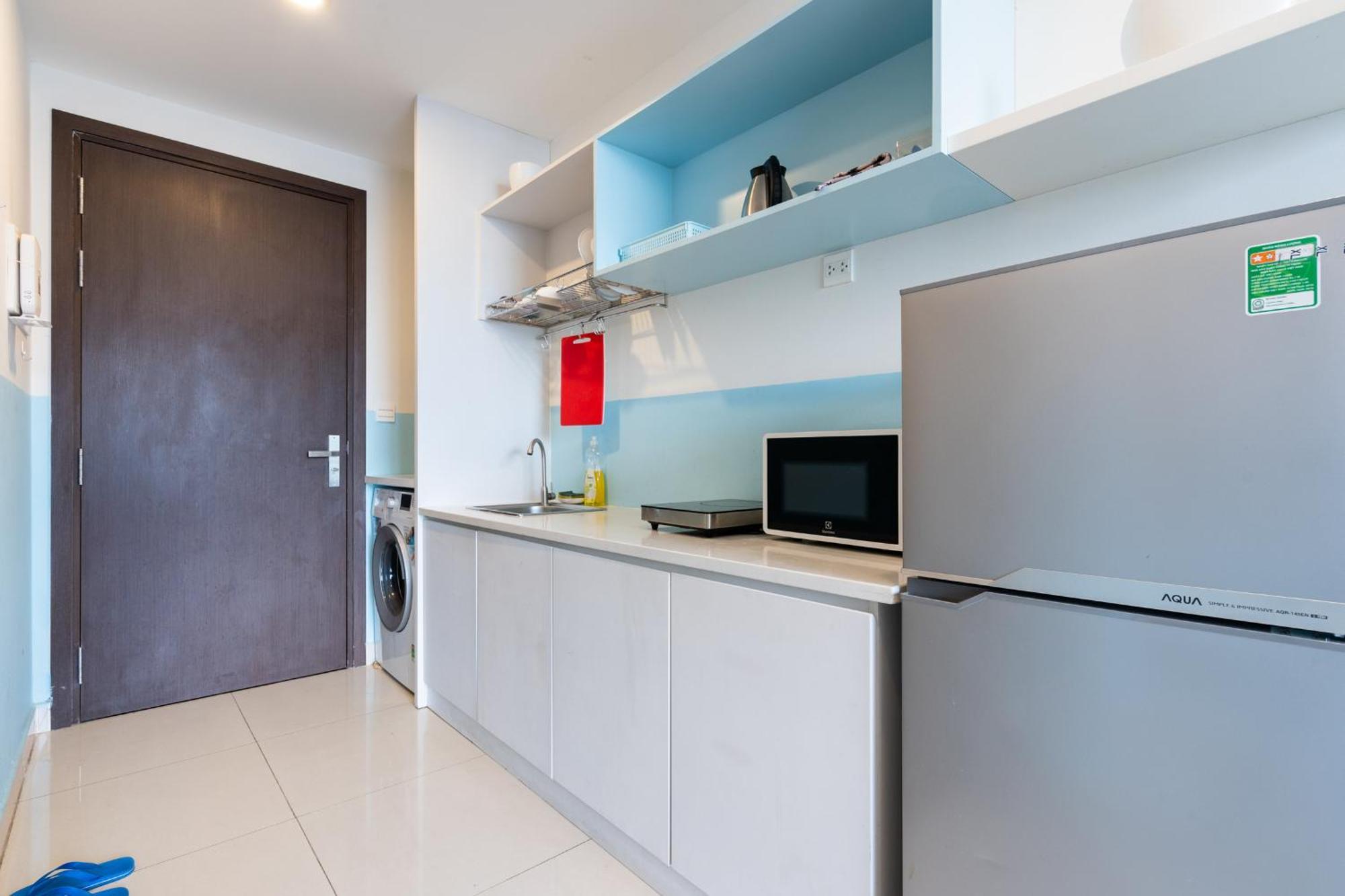 Căn hộ 2 Beds At Rivergate Residences