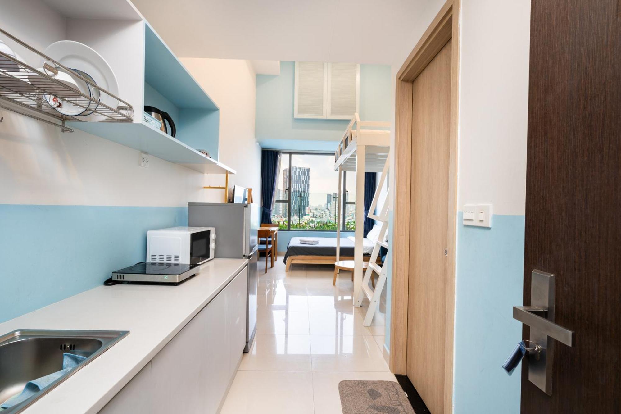 Căn hộ 2 Beds At Rivergate Residences